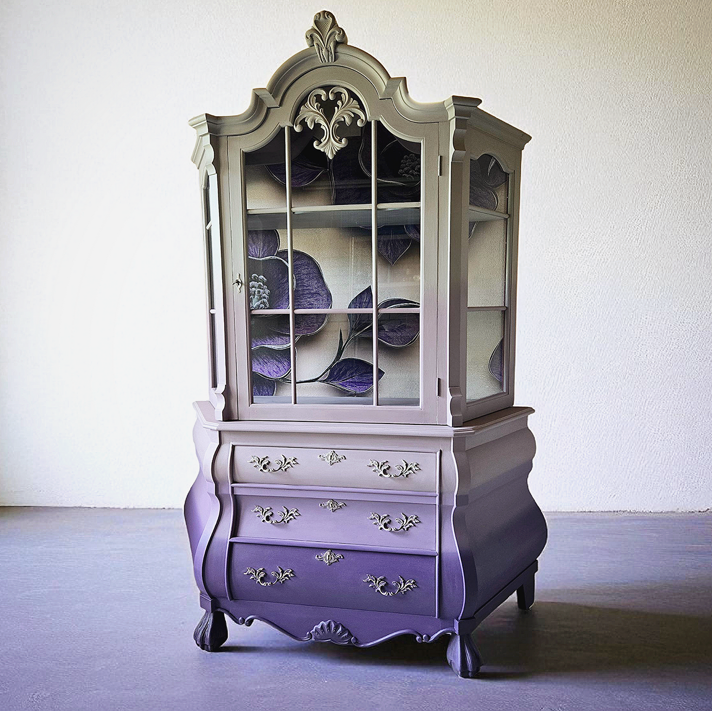 Lavendelhof Vitrinekast